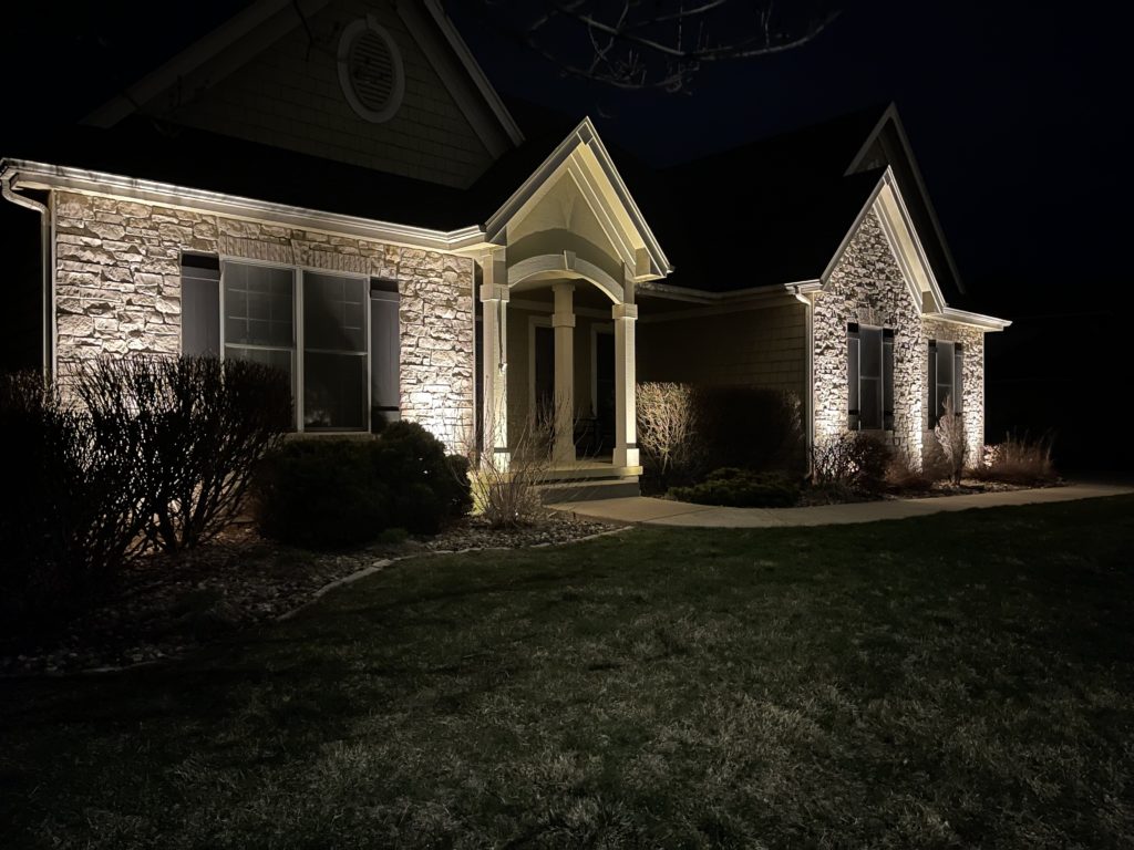 Architectural Landscape Outdoor Lighting Des Moines Iowa Voss Landscape Lighting LED 50021